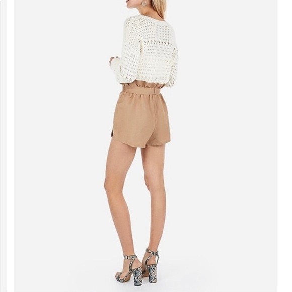 Express Shortie High Rise Paper Bag Shorts Size Small - Picture 2 of 5